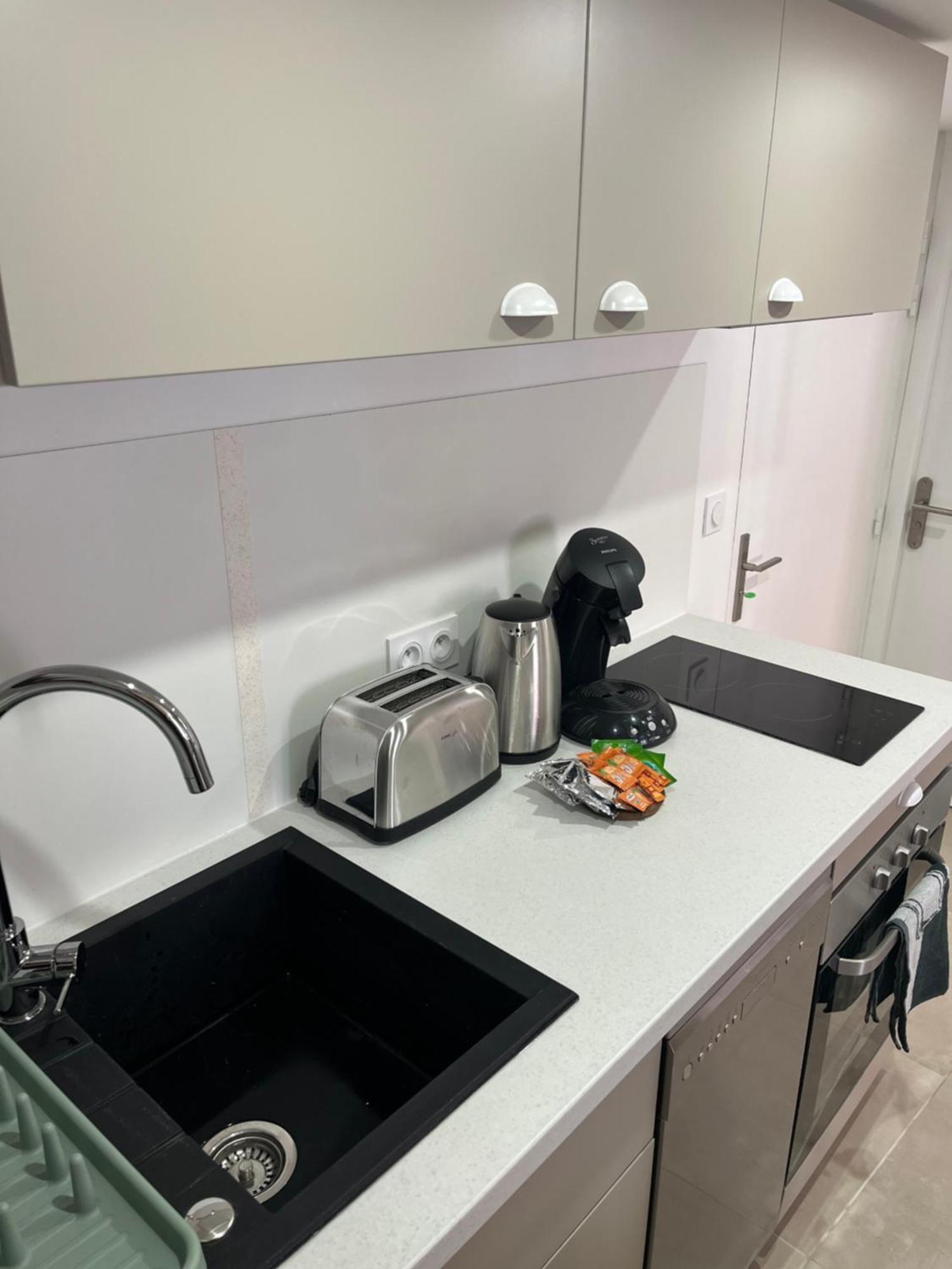 Apartamento Duplex Raffine, Elegant & Climatise - La Mezz Nimes Exterior foto